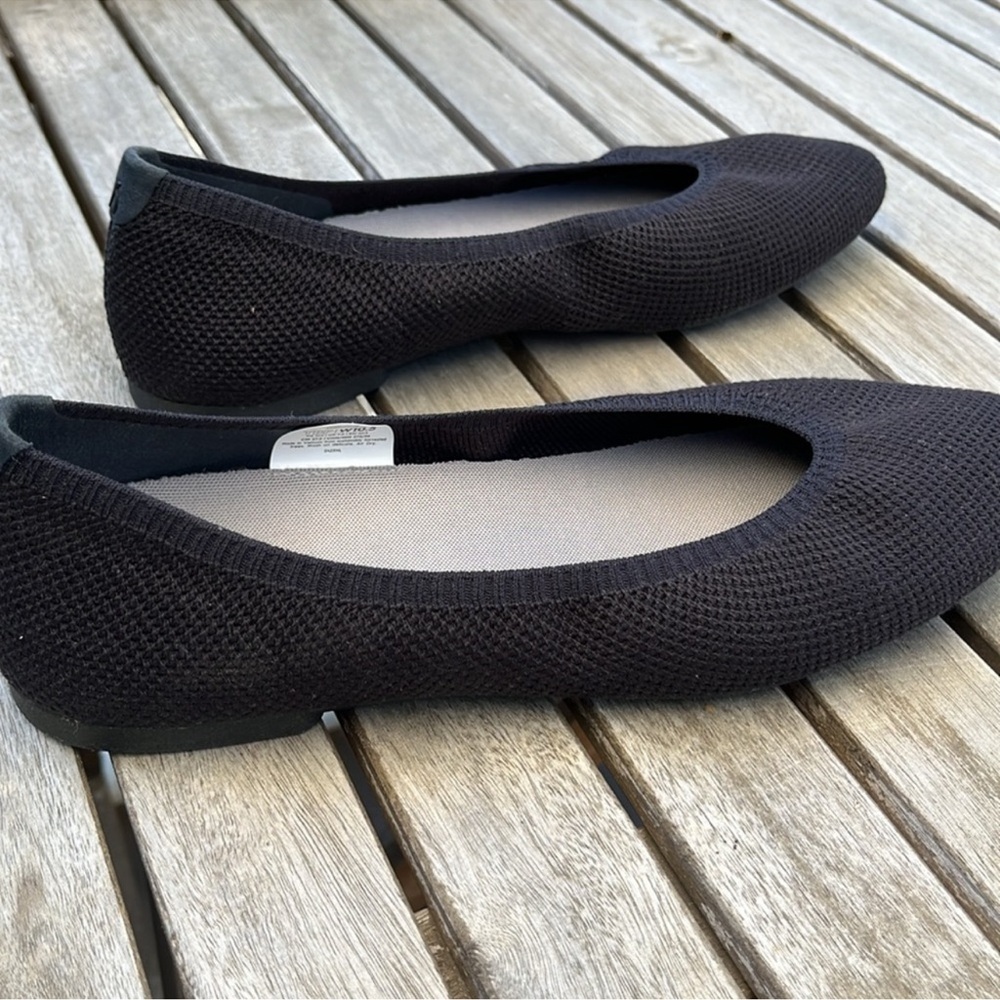 All Birds Black Treebreezer Pointed Toe Flats - Picture 3 of 6